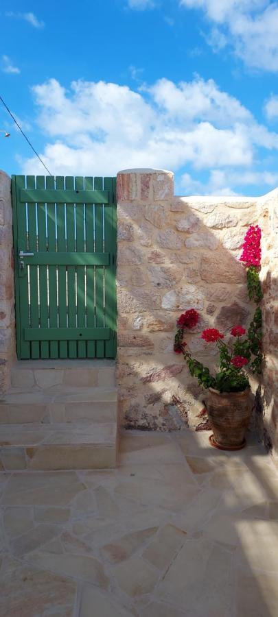 Remezzo Kímolos מראה חיצוני תמונה